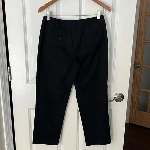 LOFT Ann Black textured Ankle Pants size 4 straight leg - Picture 7 of 8